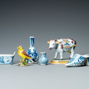 A varied collection of blue and white and polychrome Delftware, 18/19th C. — 照片 2