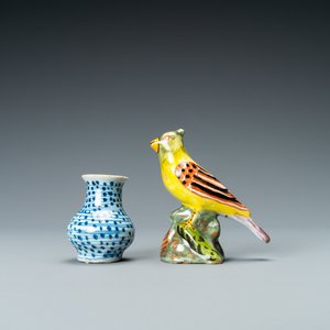 A varied collection of blue and white and polychrome Delftware, 18/19th C. — 照片 9