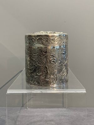A varied collection of Chinese and Thai silverware, 19/20th C. — photo 27