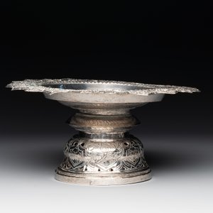 A varied collection of Chinese and Thai silverware, 19/20th C. — photo 3