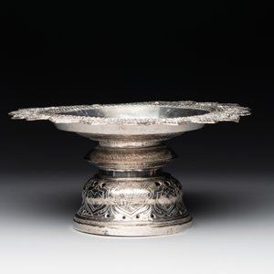 A varied collection of Chinese and Thai silverware, 19/20th C. — photo 4