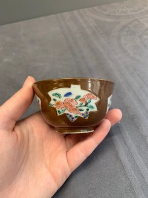 A varied collection of Chinese blue and white, and famille rose tea wares, Qianlong — photo 25