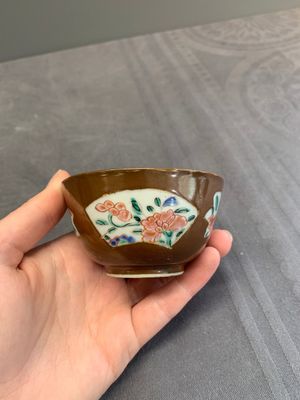 A varied collection of Chinese blue and white, and famille rose tea wares, Qianlong — photo 26