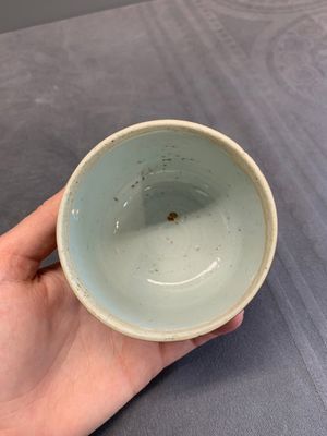 A varied collection of Chinese blue and white, and famille rose tea wares, Qianlong — photo 34