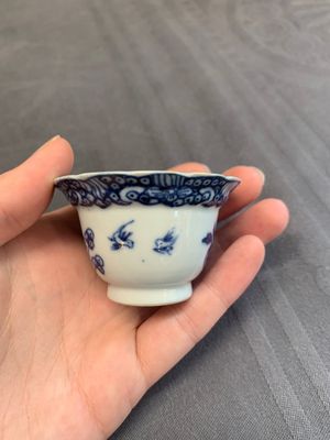 A varied collection of Chinese blue and white, and famille rose tea wares, Qianlong — photo 72