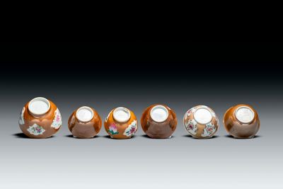 A varied collection of Chinese blue and white, famille rose and Imari-style porcelain, Yongzheng/Qianlong — 照片 11