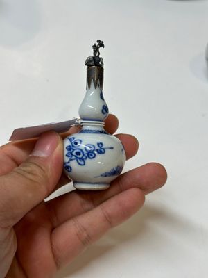 A varied collection of Chinese blue and white porcelain, Kangxi/Qianlong — photo 13