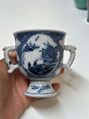 A varied collection of Chinese blue and white porcelain, Kangxi/Qianlong — photo 17
