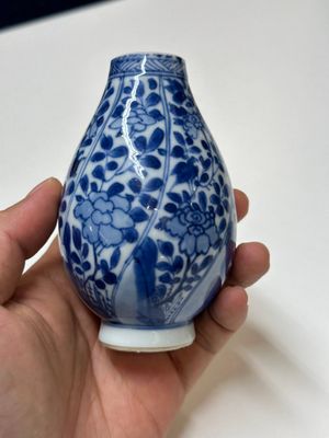 A varied collection of Chinese blue and white porcelain, Kangxi/Qianlong — photo 21