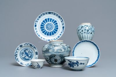 A varied collection of Chinese blue and white porcelain, Ming