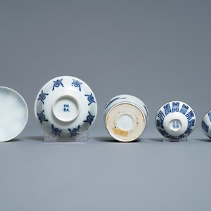A varied collection of Chinese blue and white Vietnamese market 'Bleu de Hue' wares, 19th C. — 照片 9