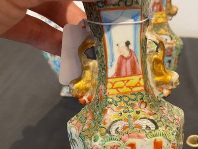 A varied collection of Chinese Canton famille rose porcelain, 19th C. — photo 19