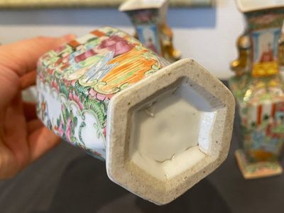 A varied collection of Chinese Canton famille rose porcelain, 19th C. — photo 21