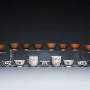 A varied collection of Chinese cups and saucers, 18/19th C. — photo 8
