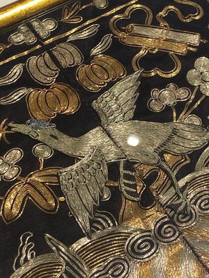 A varied collection of Chinese embroidered silk cloths, a fan-cover and 'rank badges', 19th C. — 照片 2