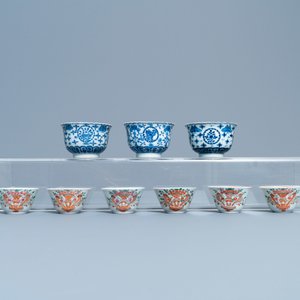 A varied collection of Chinese famille rose and blue and white cups and saucers, Qianlong and 19th C. — 照片 12