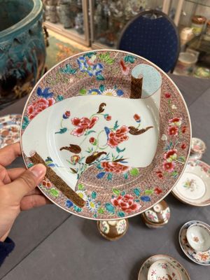 A varied collection of Chinese famille rose and Imari-style porcelain, Yongzheng and later — 照片 8