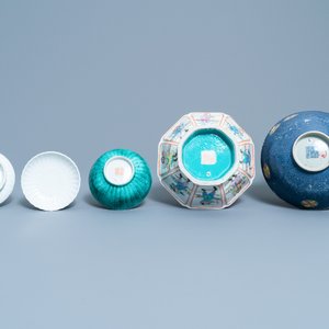 A varied collection of Chinese famille rose and monochrome wares, 19/20th C. — 照片 7