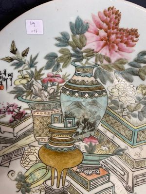 A varied collection of Chinese famille rose and qianjiang cai porcelain, 19/20th C. — 照片 15