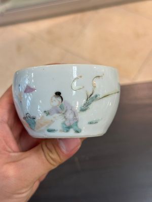 A varied collection of Chinese famille rose and qianjiang cai porcelain, 19/20th C. — 照片 48