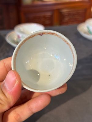 A varied collection of Chinese famille rose porcelain, Yongzheng/Qianlong — 照片 22