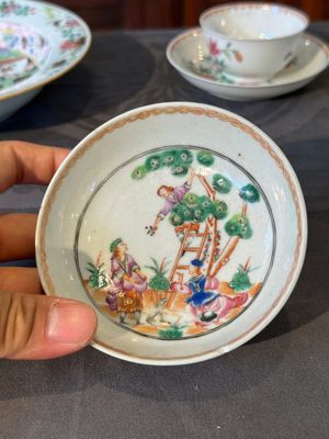 A varied collection of Chinese famille rose porcelain, Yongzheng/Qianlong — 照片 24