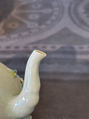 A varied collection of Chinese famille rose porcelain, Yongzheng/Qianlong — 照片 47