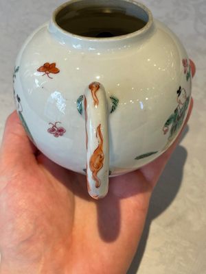 A varied collection of Chinese famille rose teawares, Yongzheng/Qianlong — foto 6