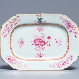 A varied collection of Chinese famille rose wares, Yongzheng/Qianlong — 照片 13