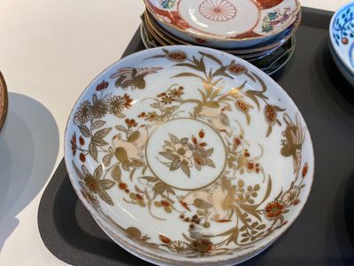 A varied collection of Chinese plates, cups and saucers, Kangxi and later — 照片 25