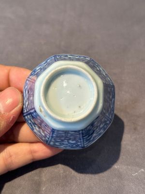 A varied collection of Chinese porcelain, Kangxi and later — foto 26