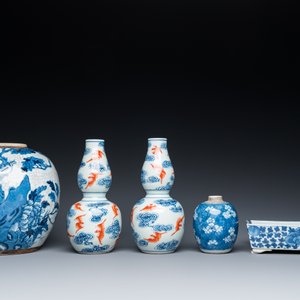A varied collection of Chinese porcelain, Kangxi and later — 照片 2