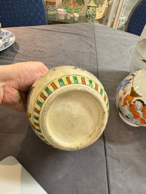 A varied collection of Chinese porcelain, Kangxi and later — 照片 20