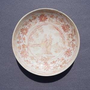 A varied collection of Chinese porcelain, Ming and later — photo 16