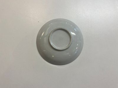 A varied collection of Chinese porcelain, Ming and later — foto 5