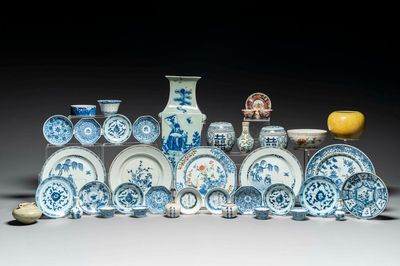 A varied collection of Chinese porcelain, Ming and later