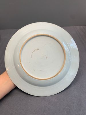 A varied collection of Chinese porcelain, Yongzheng and later — photo 22