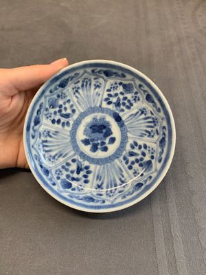 A varied collection of Chinese porcelain, Yongzheng and later — photo 51