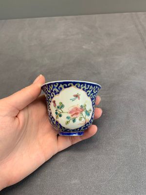 A varied collection of Chinese porcelain, Yongzheng and later — photo 82