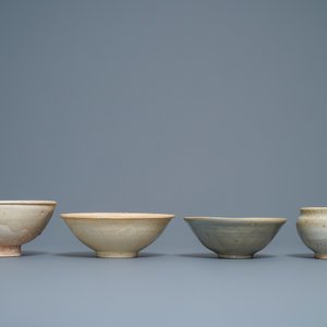 A varied collection of Chinese qingbai- and cream-glazed pottery, Song and later — 照片 5