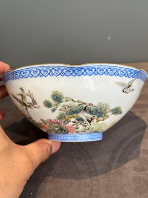 A varied collection of eight Chinese famille rose eggshell bowls, Jingdezhen mark, 20th C. — photo 27