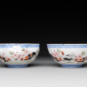 A varied collection of eight Chinese famille rose eggshell bowls, Jingdezhen mark, 20th C. — photo 14