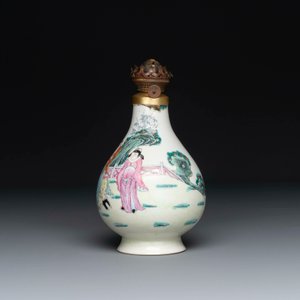 A varied collection of eight pieces of Chinese famille rose porcelain, 18/19th C. — 照片 13