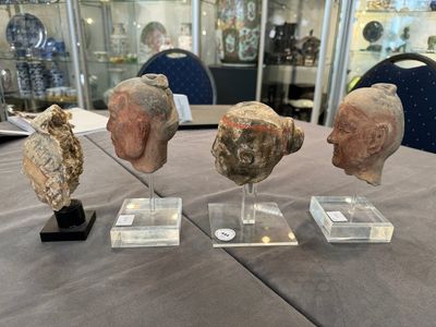 A varied collection of eight pottery, stone and stucco fragments, Asia, 2nd C. B.C. and later — photo 12