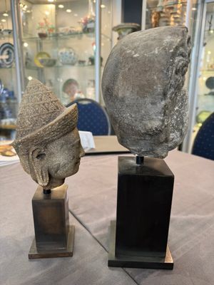 A varied collection of eight pottery, stone and stucco fragments, Asia, 2nd C. B.C. and later — photo 6