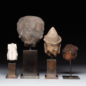 A varied collection of eight pottery, stone and stucco fragments, Asia, 2nd C. B.C. and later — photo 3