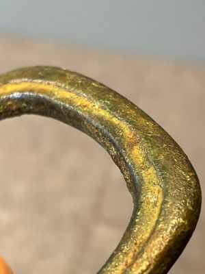 A varied collection of five Chinese bronze objects, 4th C. B.C./15th C. — photo 17