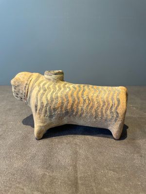 A varied collection of four terracotta animal sculptures and two bowls, Indus Valley, Iran, Pakistan and Afghanistan, 29th/3rd C. B.C. — foto 21