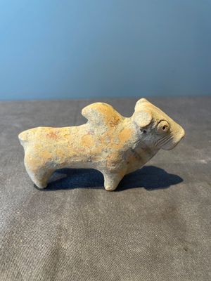A varied collection of four terracotta animal sculptures and two bowls, Indus Valley, Iran, Pakistan and Afghanistan, 29th/3rd C. B.C. — foto 30