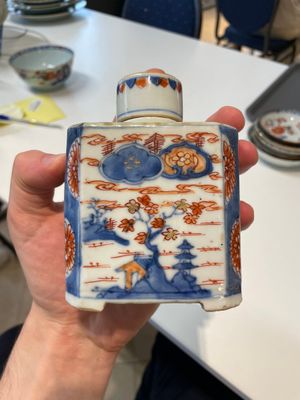A varied collection of fourteen Chinese Imari-style wares, Kangxi/Qianlong — 照片 18